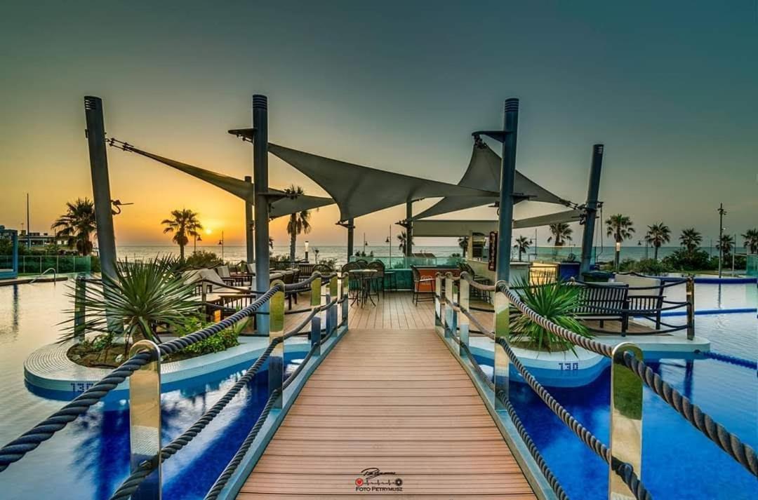 Apartamento Sea Senses Frente Al Mar Torrevieja Exteriér fotografie